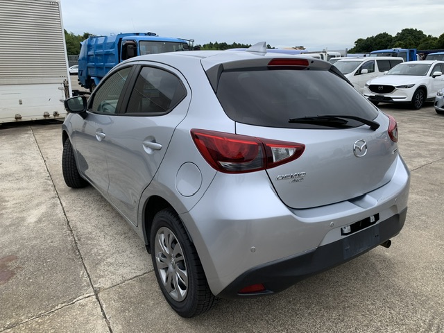Mazda Demio 15S  2019