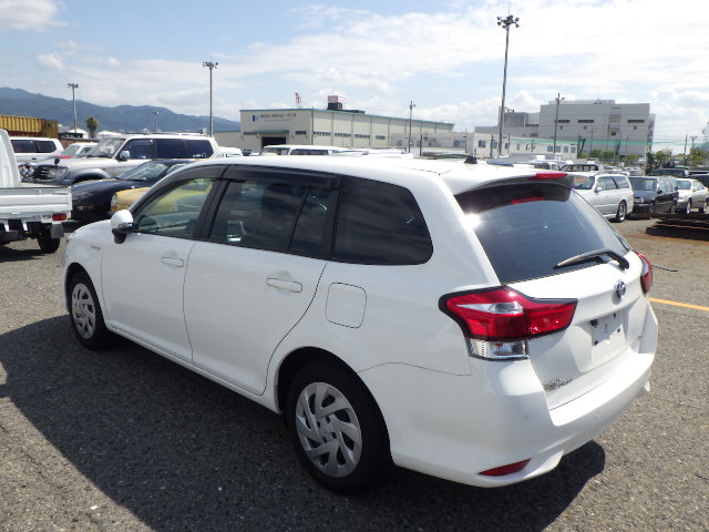 Toyota Corolla Fielder  2020
